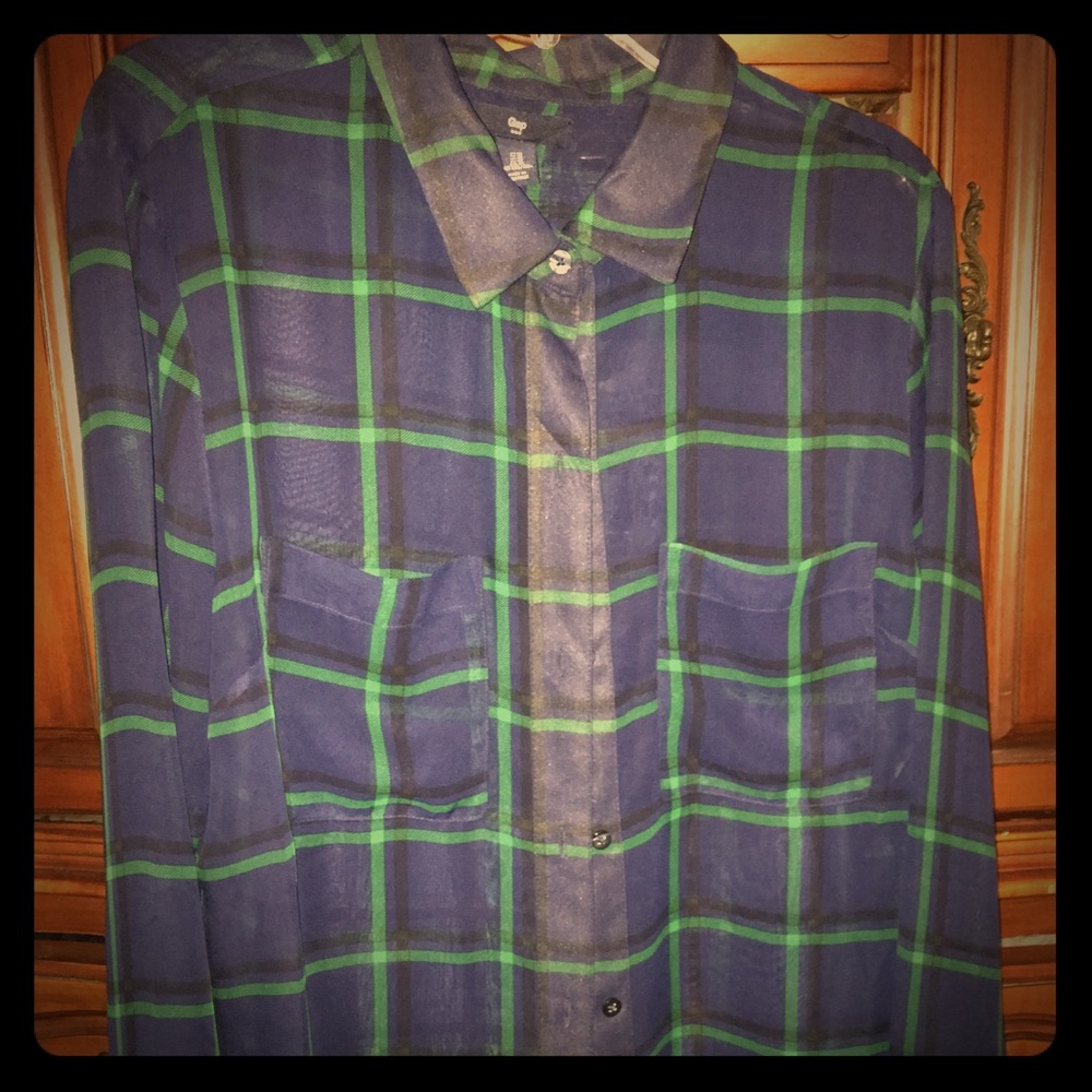 GAP ladies long sleeve sheer plaid blouse.